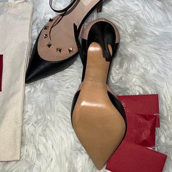 ❤️❤️VALENTINO Rockstud Sock Ankle Strap Pump Heel Nude Black❤️❤️ - Picture 5 of 6